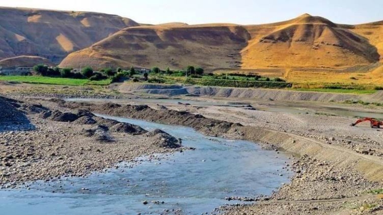 تصویری از رودخانه‌ی سیروان در منطقه‌ی دربندی‌خان